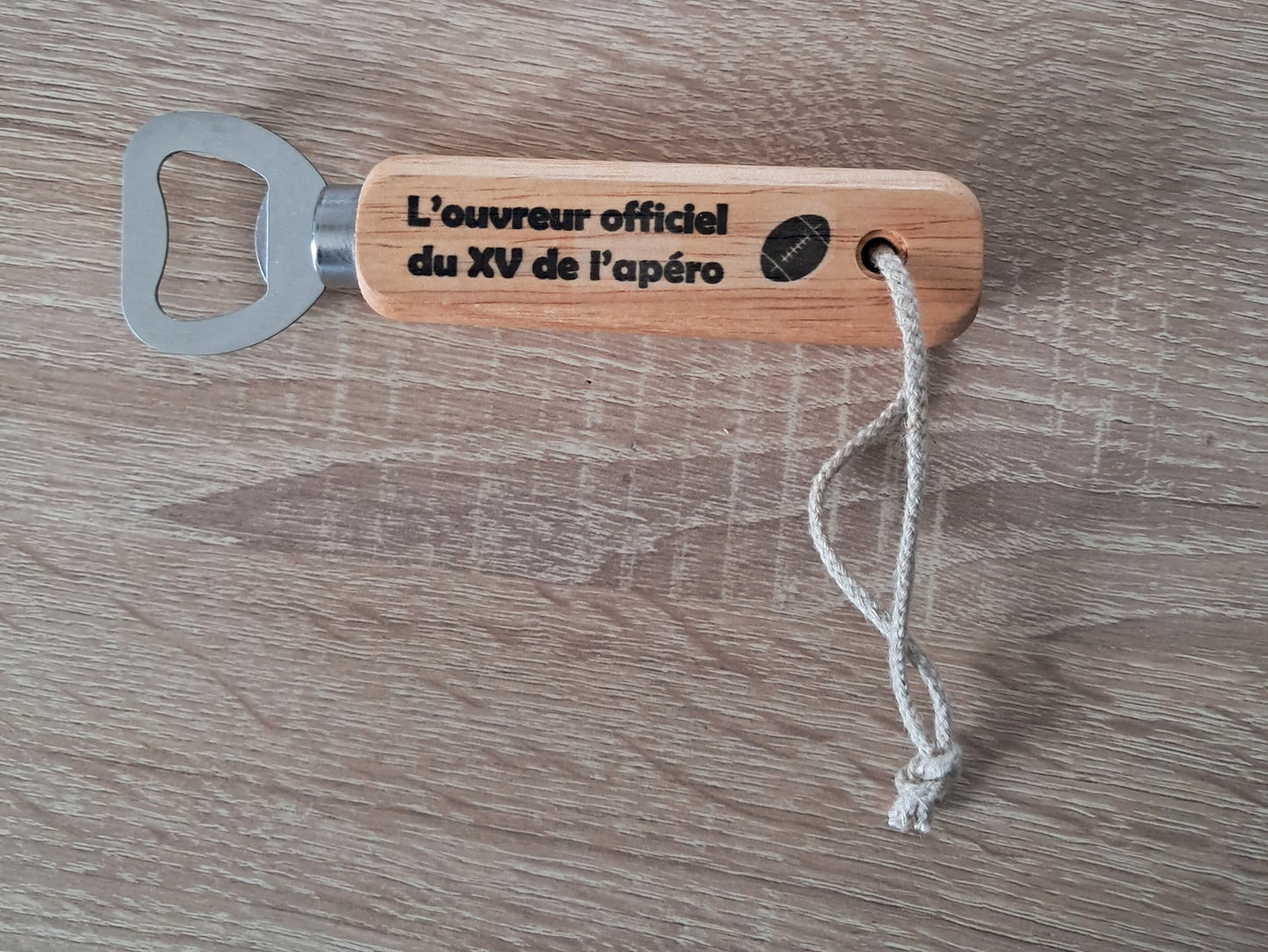 Décapsuleur sublimé