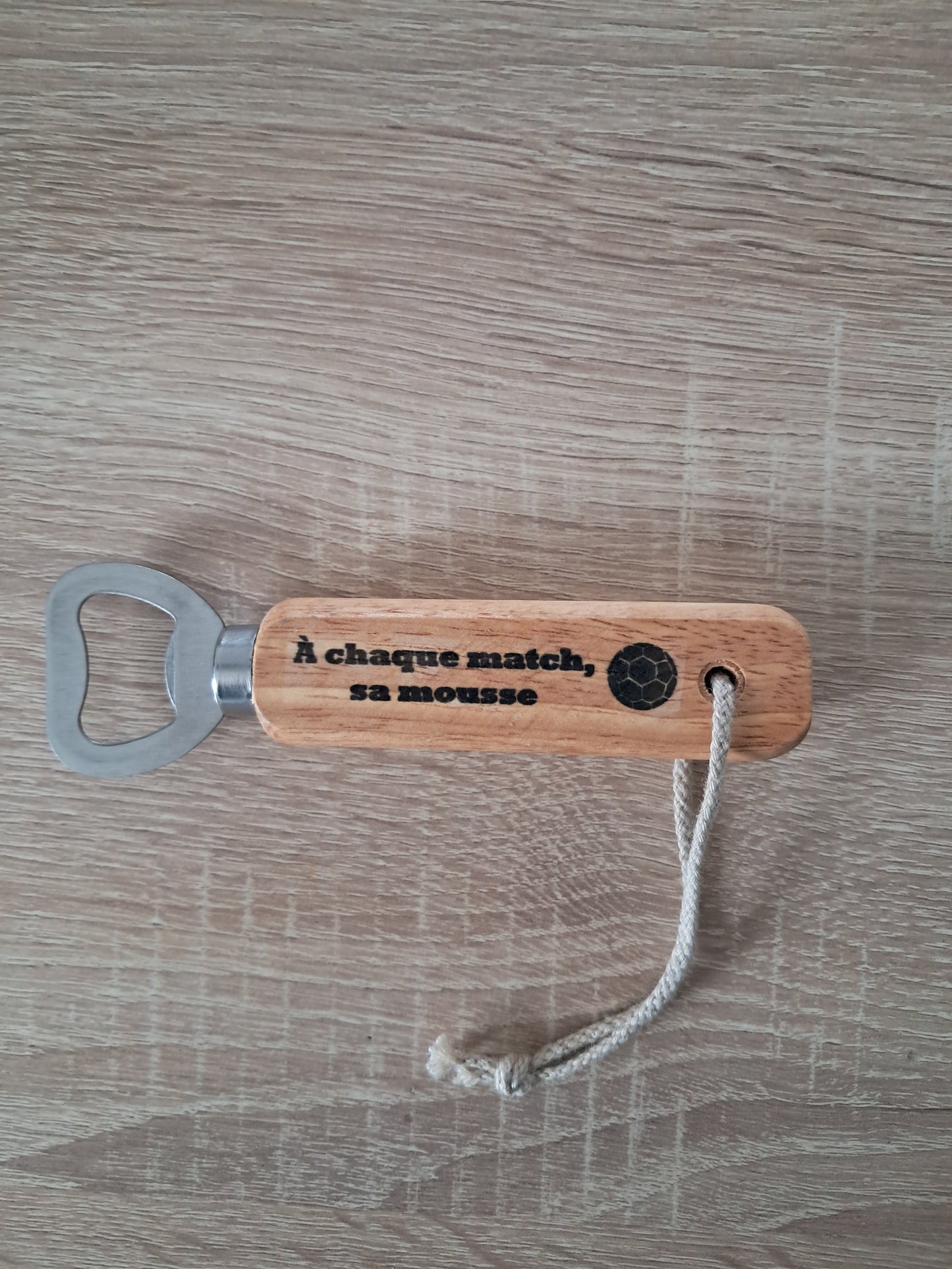 Décapsuleur sublimé